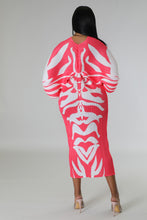 Load image into Gallery viewer, Lady Elle
